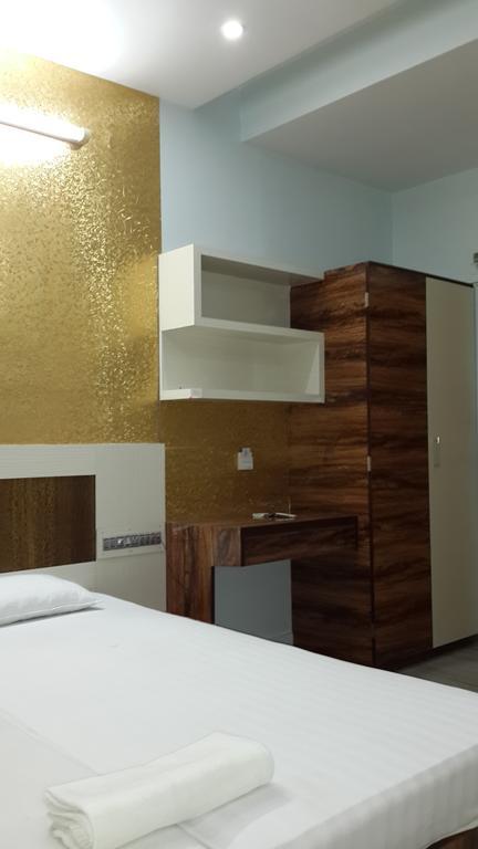 Rupasi Bangla Hotel Kolkata Room photo